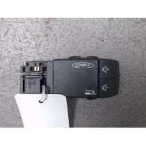 COMMANDE AUTORADIO DACIA DUSTER 2010-