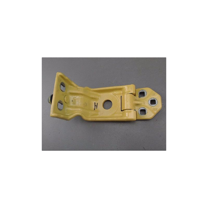 CHARNIERE SUP PORTE BATTANTE ARD RENAULT MASTER III PH3 3300 L2H2 2019-