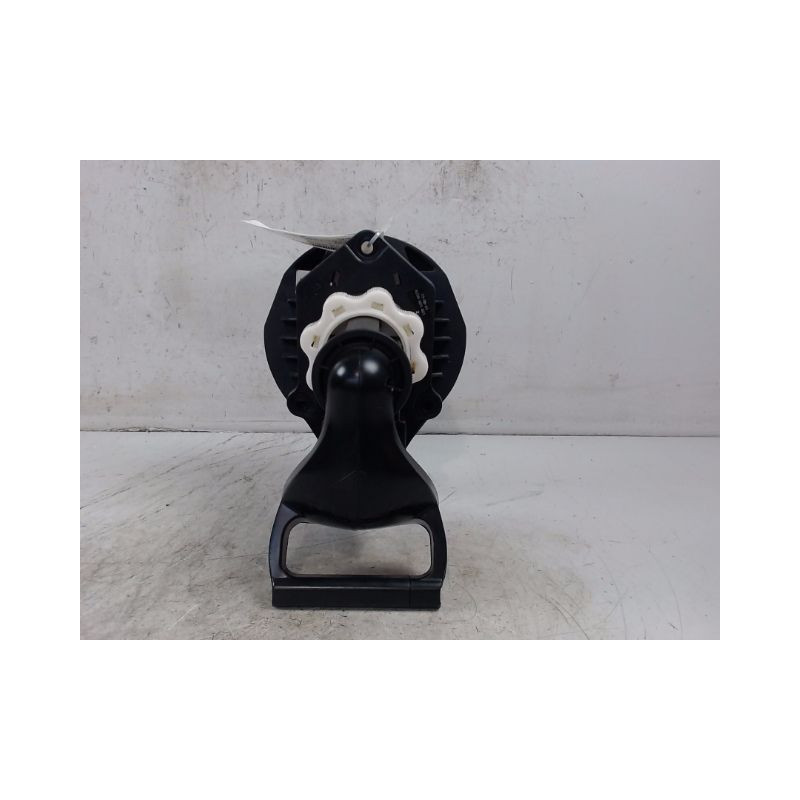 TREUIL DE ROUE DE SECOURS RENAULT CLIO III 2010-