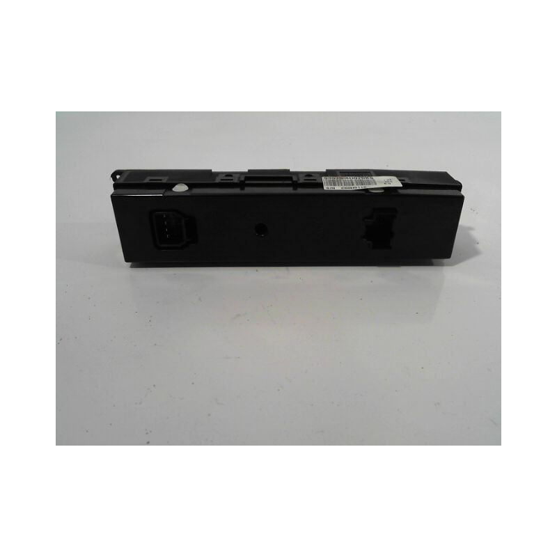 COMMANDE LEVE-GLACE PORTE AVD KIA CARNIVAL