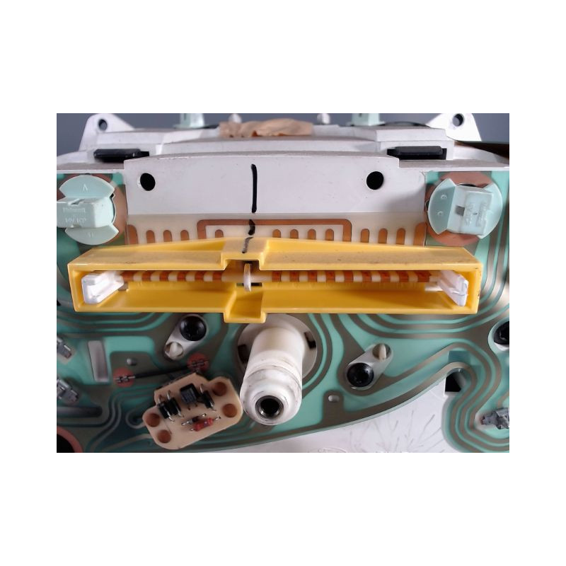 BLOC COMPTEURS FORD FIESTA 94-96