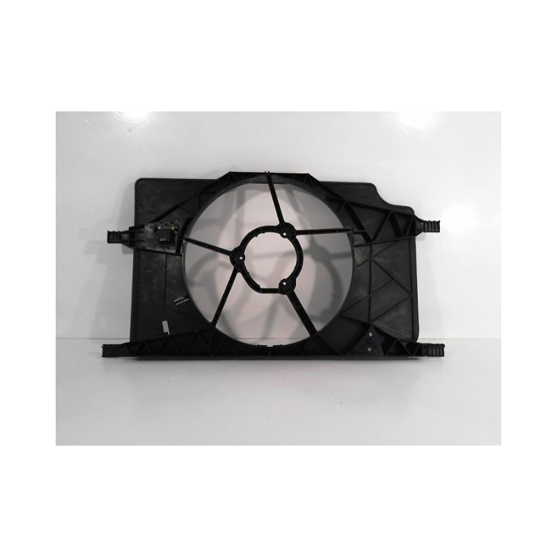 SUPPORT DE VENTILATEUR RENAULT LAGUNA II 2005-2007