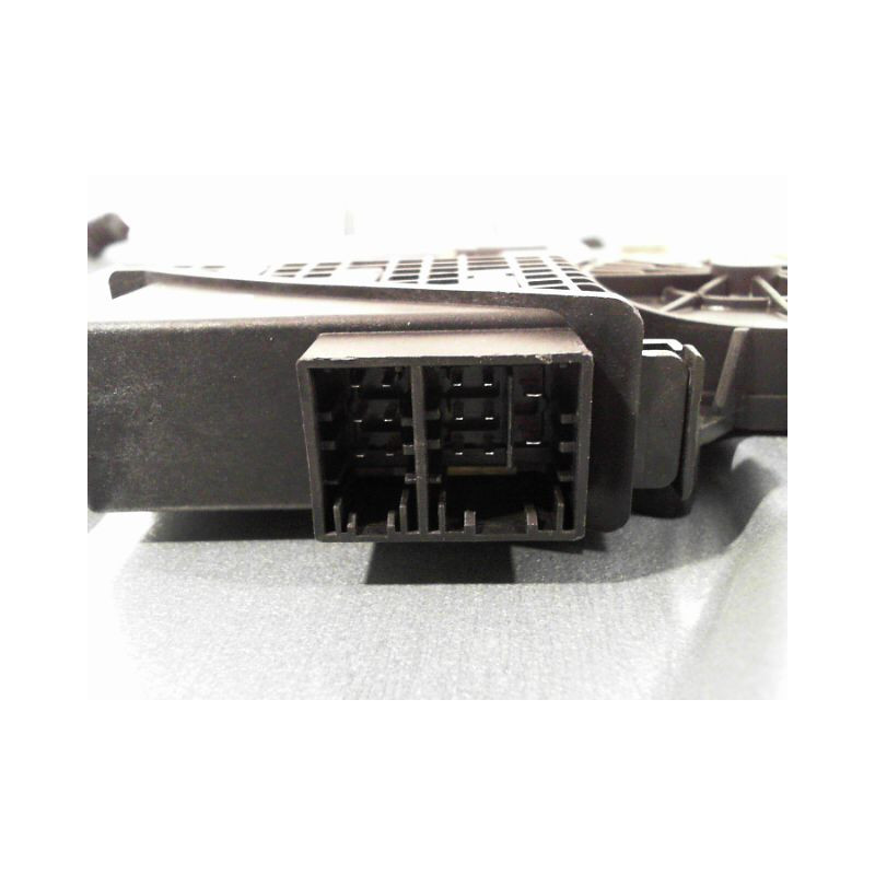 MECANISME+MOTEUR LEVE-GLACE ARRIERE GAUCHE VOLKSWAGEN POLO 2005-