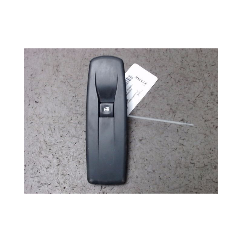 COMMANDE LEVE-GLACE PORTE AVD RENAULT LAGUNA ESTATE 2007-