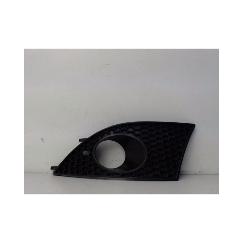 GRILLE VENTILATION PARE-CHOC AVG SEAT ALTEA