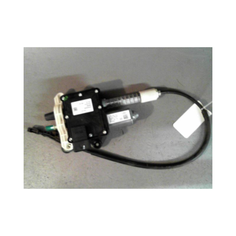 MOTEUR VERROUILLAGE FREIN A MAIN CITROEN C4 2010-