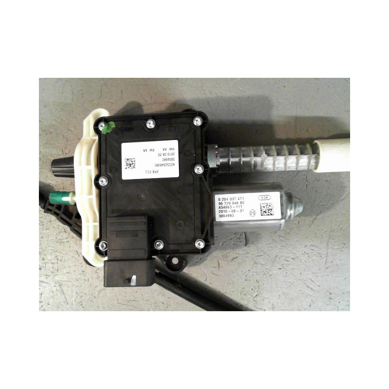 MOTEUR VERROUILLAGE FREIN A MAIN CITROEN C4 2010-