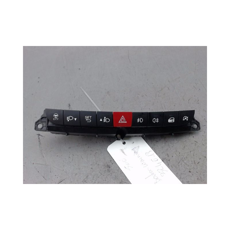 BOUTON DE WARNING FIAT 500 2007-