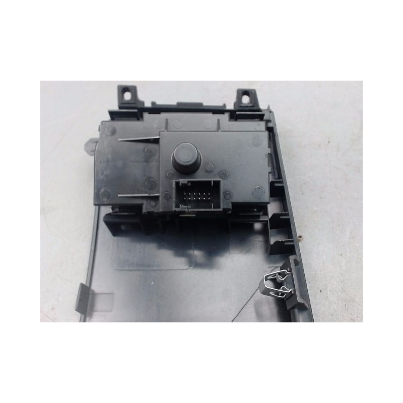 INTERIEUR COMMANDE PHARES BMW SERIE 1 I Phase 1 (E87) 2004-2006