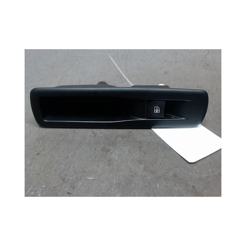 COMMANDE LEVE-GLACE PORTE ARG RENAULT MEGANE III 2008-