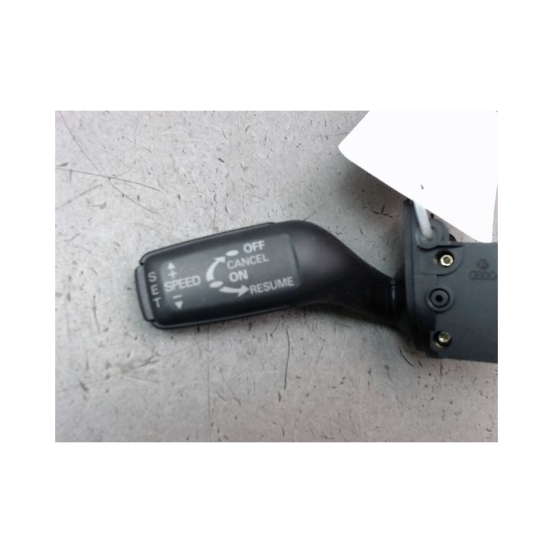 COMMANDE REGULATEUR/LIMITATEUR VITESSE AUDI A4 AVANT II Phase 2 2004-2008