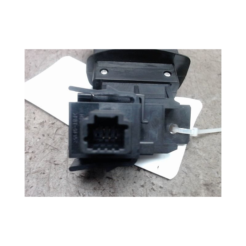 COMMANDE AUTORADIO RENAULT MEGANE III 2008-