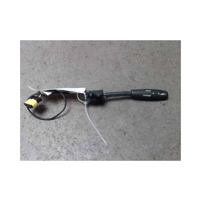 COMMANDE AUTORADIO PEUGEOT 206 3P