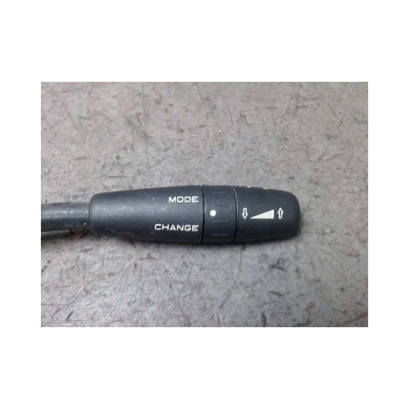 COMMANDE AUTORADIO PEUGEOT 206 3P