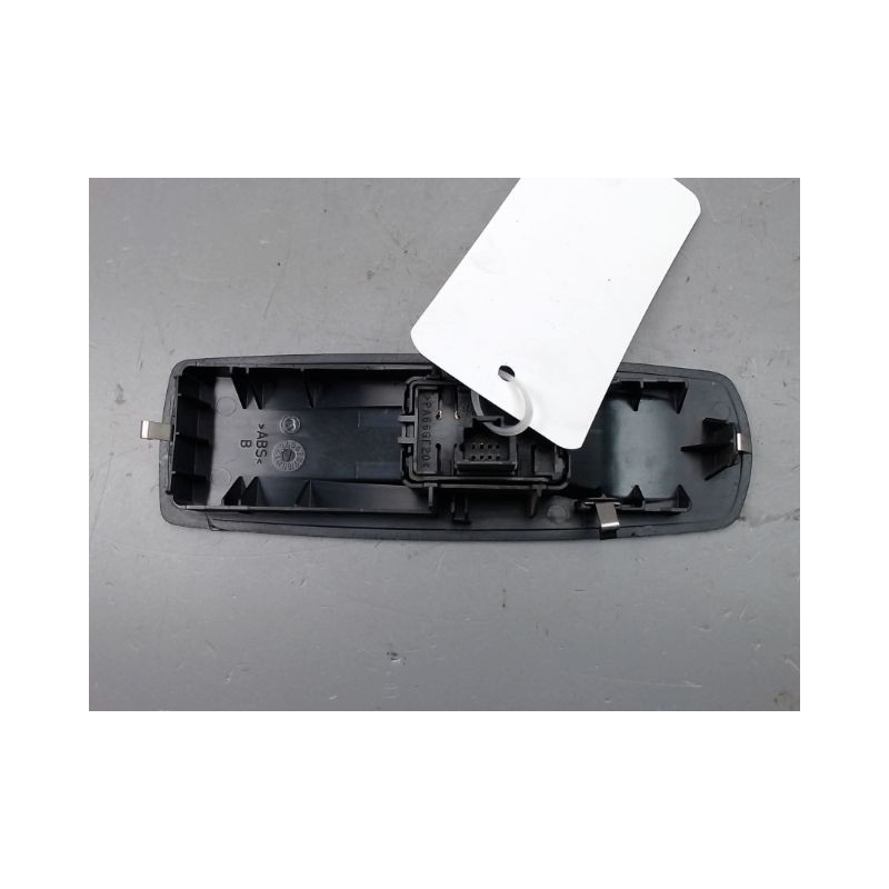 COMMANDE LEVE-GLACE PORTE AVD RENAULT MEGANE III Phase 1 2008-2012
