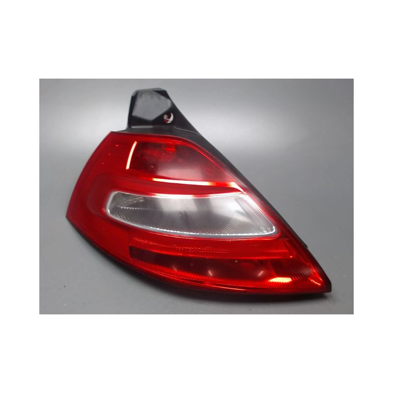FEU ARRIERE GAUCHE  RENAULT MEGANE II PH2 2006-