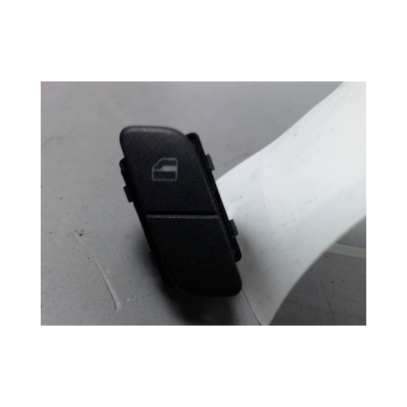 COMMANDE LEVE-GLACE PORTE ARD VOLKSWAGEN CROSSPOLO