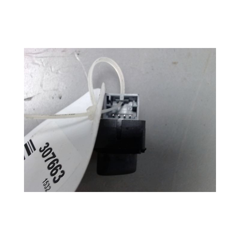 COMMANDE LEVE-GLACE PORTE ARD VOLKSWAGEN CROSSPOLO