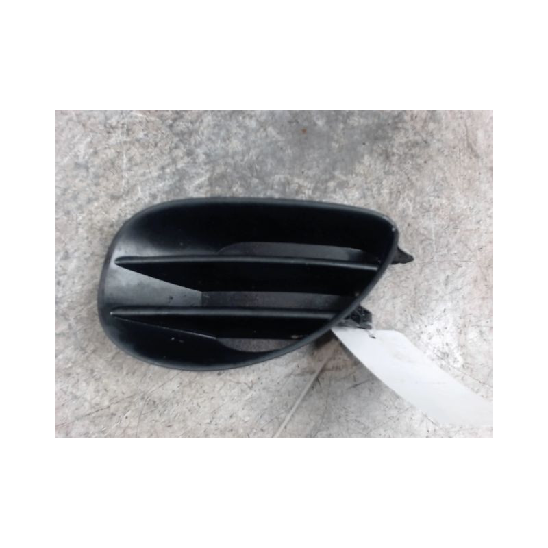 OBTURATEUR PHARE ADDITIONNEL PARE-CHOC AVG TOYOTA YARIS 2005-