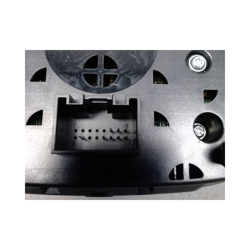 COMMANDE AUTORADIO AUDI A4 2008-