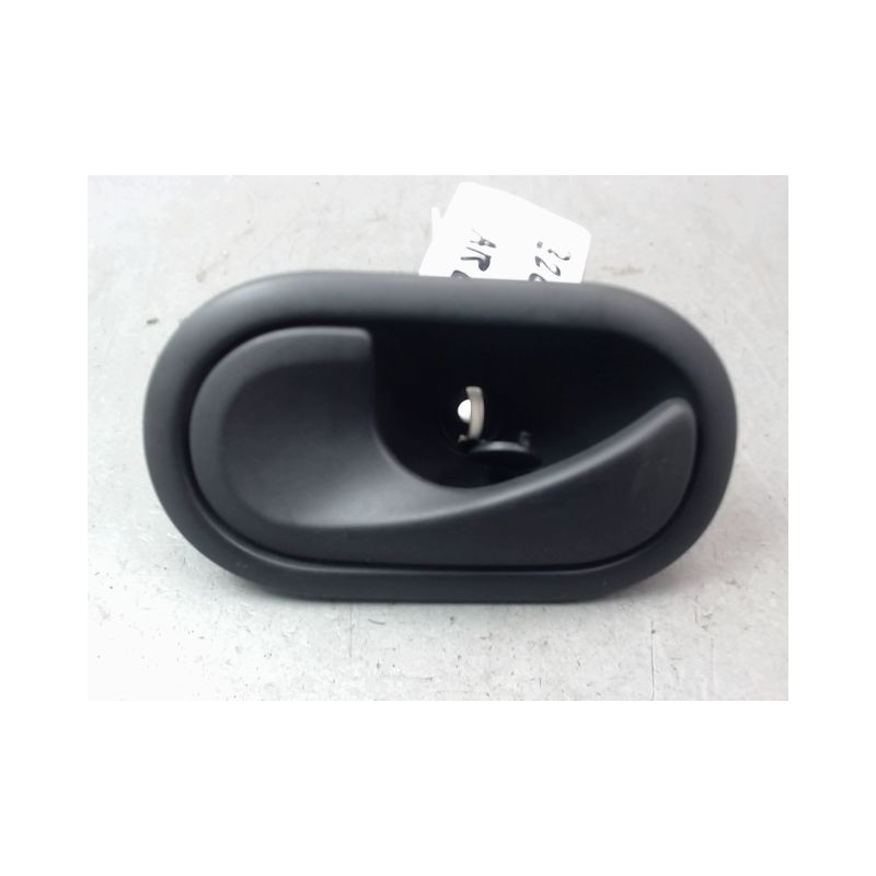 POIGNEE INTERIEURE PORTE ARRIERE GAUCHE RENAULT MEGANE I Phase 1 1995-1999