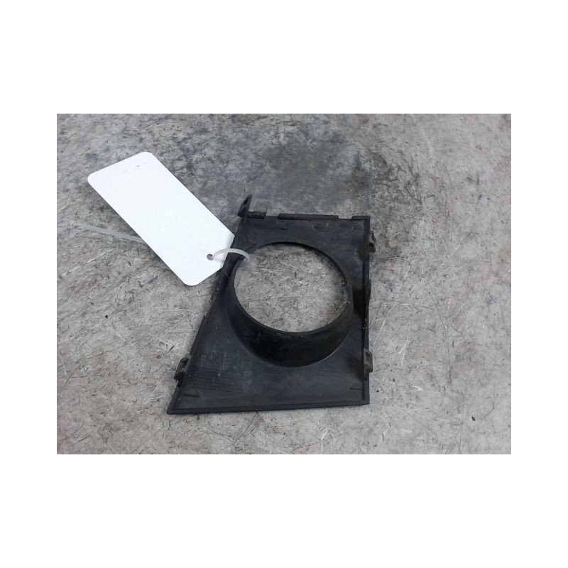 OBTURATEUR PHARE ADDITIONNEL PARE-CHOC AVG RENAULT MEGANE II PH2 2006-