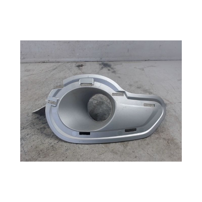 OBTURATEUR PHARE ADDITIONNEL PARE-CHOC AVD DACIA LODGY