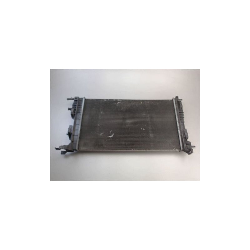 RADIATEUR RENAULT MEGANE