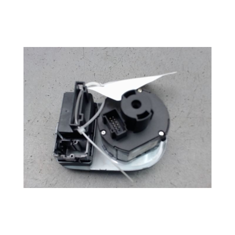 INTERIEUR COMMANDE PHARES SEAT ALTEA MONOSP. Phase 2 2009-...