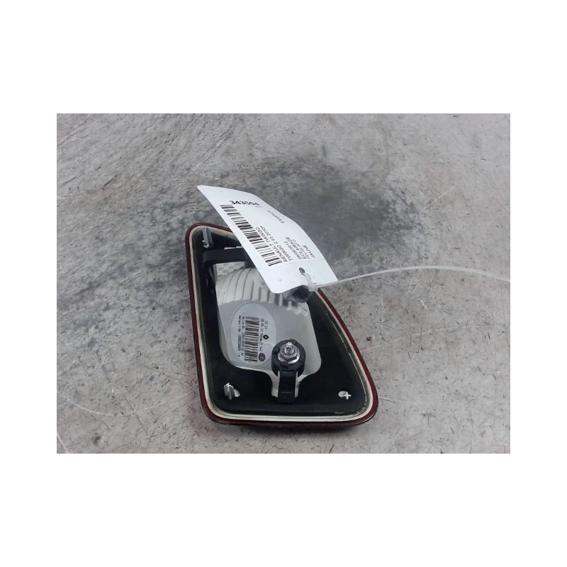 FEU ARRIERE INTERIEUR DROIT RENAULT TWINGO 2 2010-