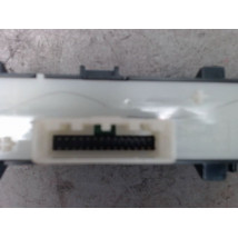 BOUTON DE WARNING DACIA SANDERO