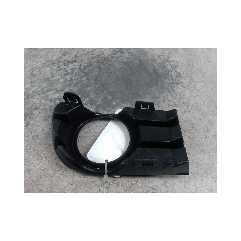 OBTURATEUR PHARE ADDITIONNEL PARE-CHOC AVG RENAULT MEGANE II PH1 02-05