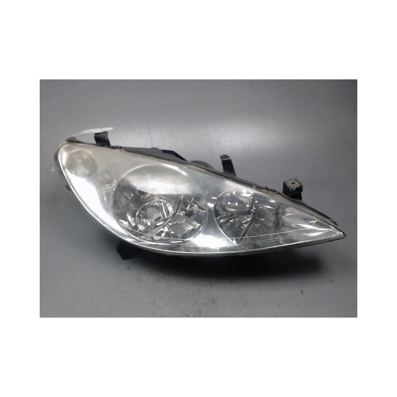 PHARE DROIT PEUGEOT 307 SW