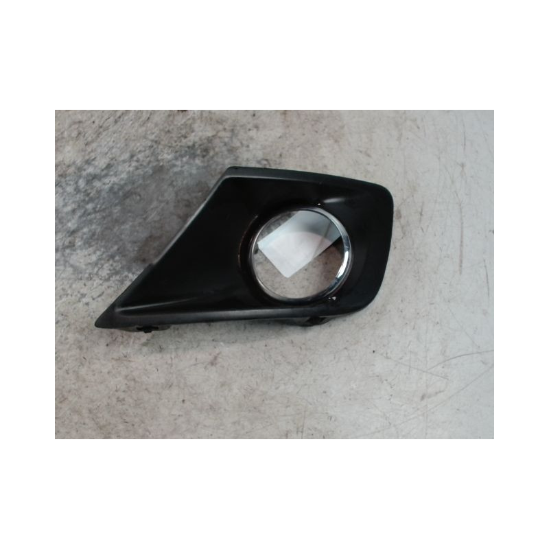 OBTURATEUR PHARE ADDITIONNEL PARE-CHOC AVG PEUGEOT 207 2009-