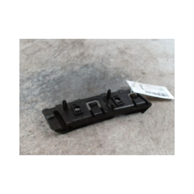 SUPPORT PARE-CHOC AVG PEUGEOT 508 2010-