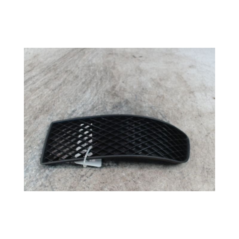 OBTURATEUR PHARE ADDITIONNEL PARE-CHOC AVG VOLKSWAGEN POLO 99-2001