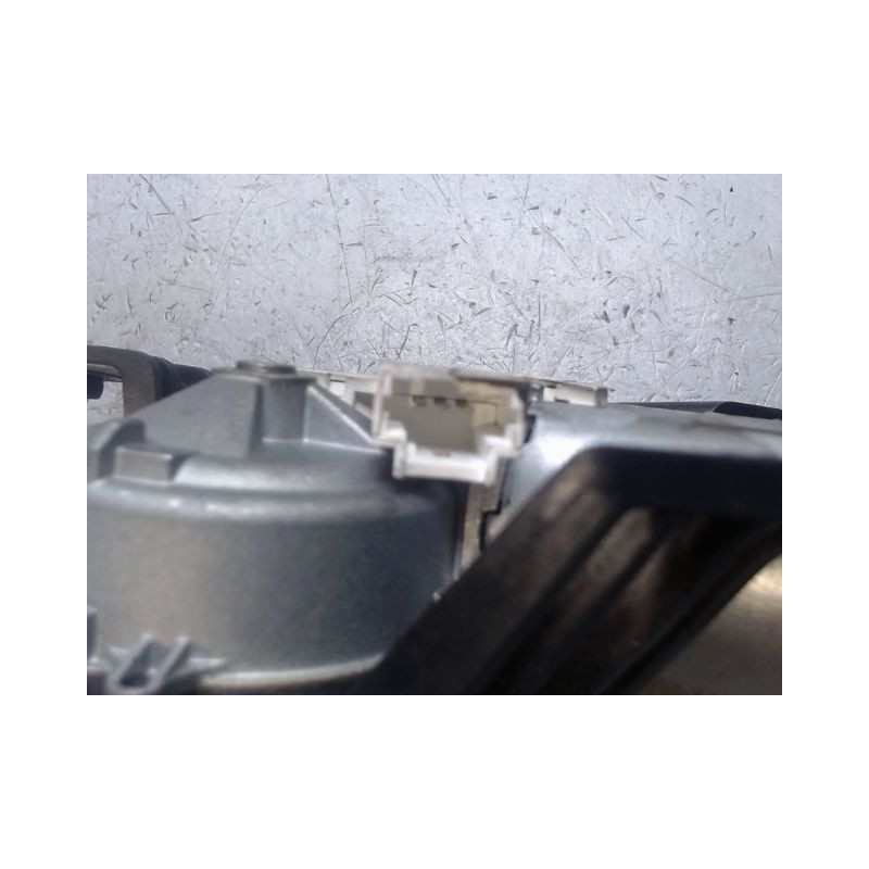 MOTEUR ESSUIE-GLACE ARRIERE DACIA LOGAN MCV 2007-