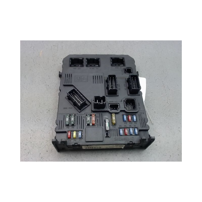 BOITIER GESTION HABITACLE PEUGEOT 206 1998-2009