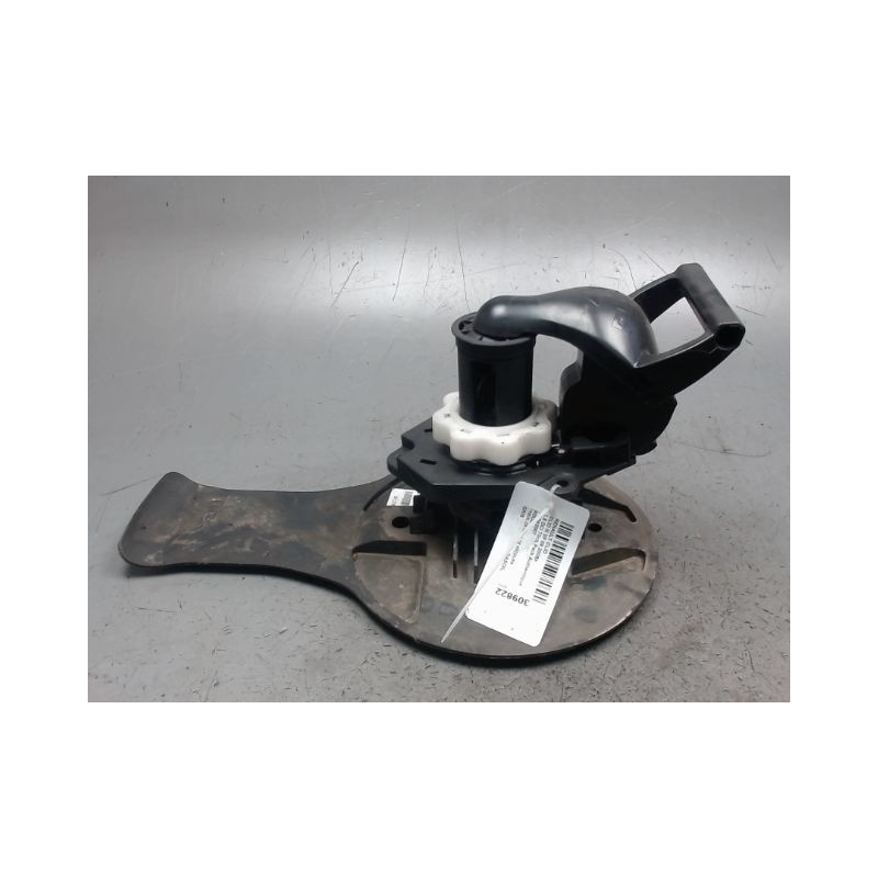 TREUIL DE ROUE DE SECOURS RENAULT CLIO III 2005-