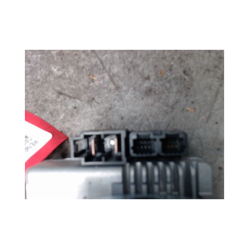 MOTEUR ELECTRIQUE DIRECTION ASSISTEE RENAULT CAPTUR 1