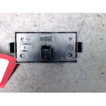 BOUTON DE WARNING NISSAN NV300