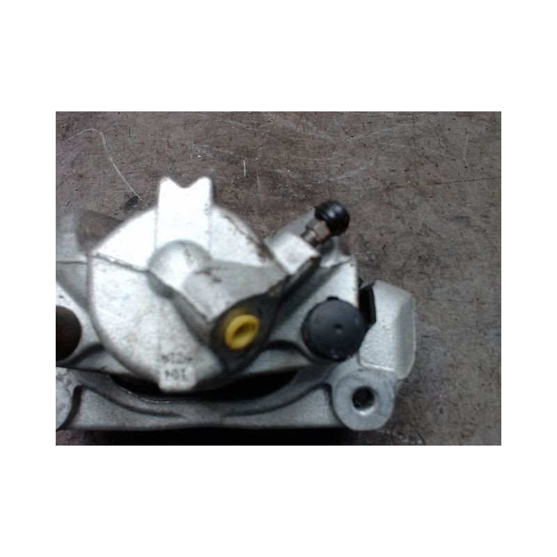 ETRIER DE FREIN AVANT DROIT RENAULT CLIO 5