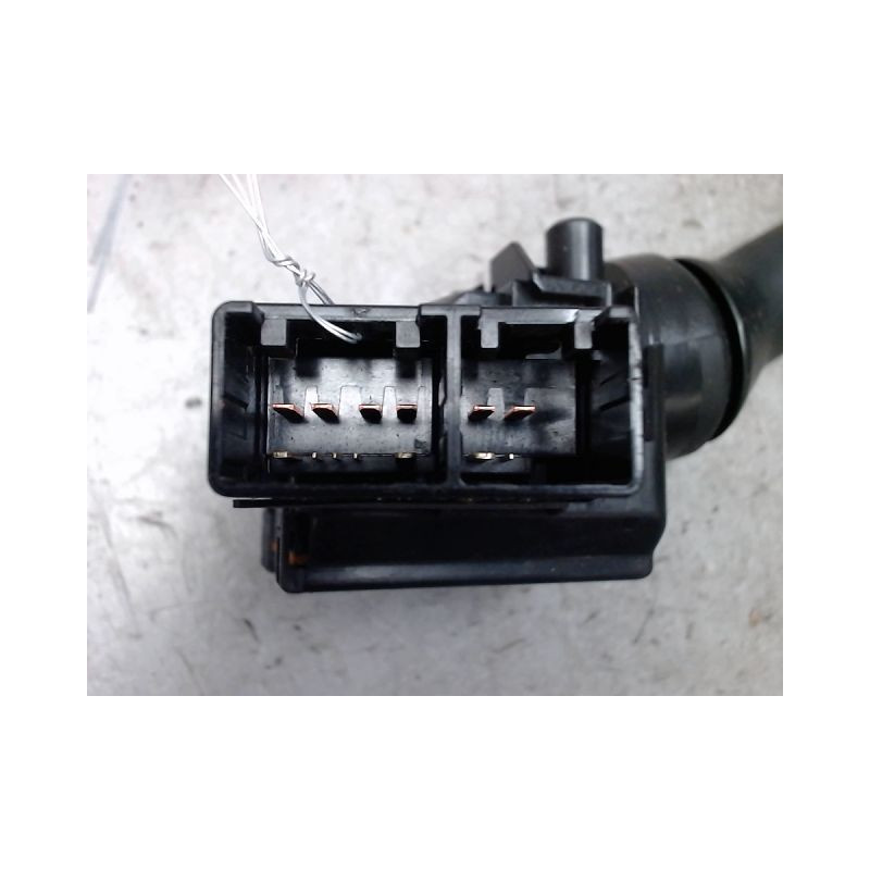 COMMANDE ESSUIE GLACE TOYOTA AURIS