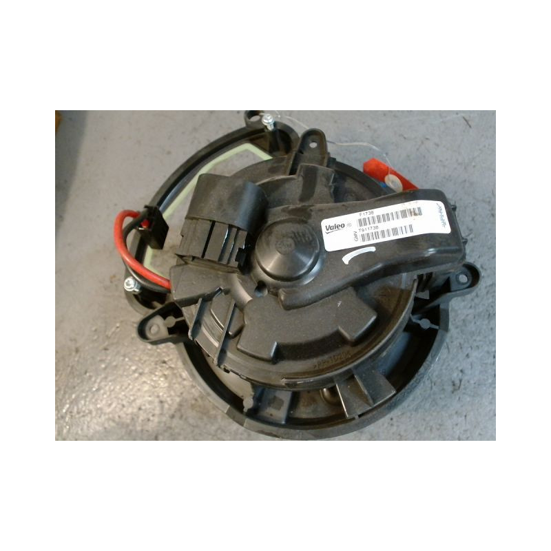 MOTEUR VENTILATEUR CHAUFFAGE RENAULT KADJAR PHASE 1