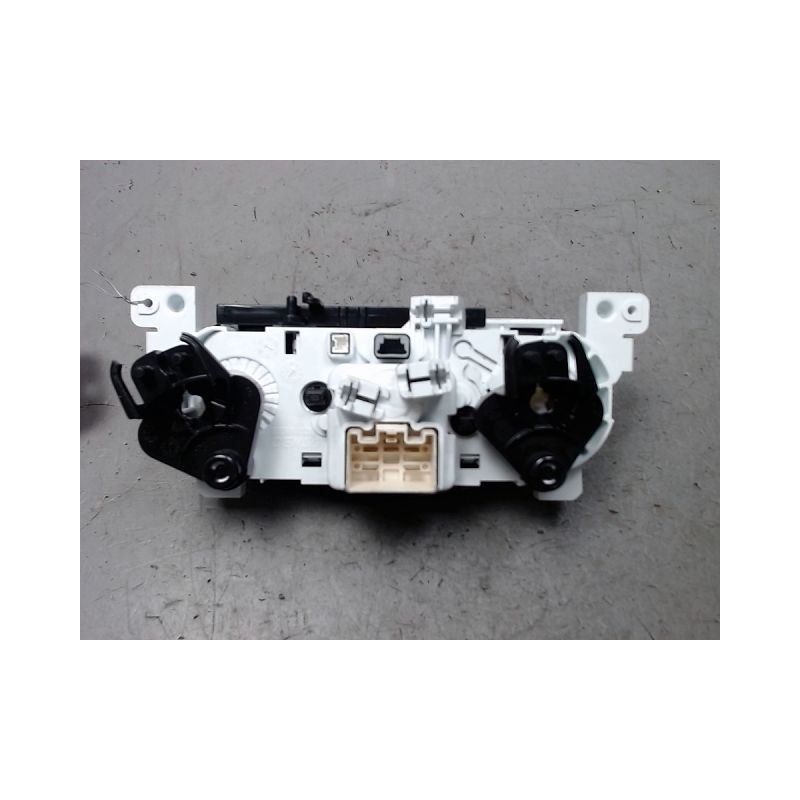COMMANDE DE CHAUFFAGE DACIA DOKKER PHASE 1