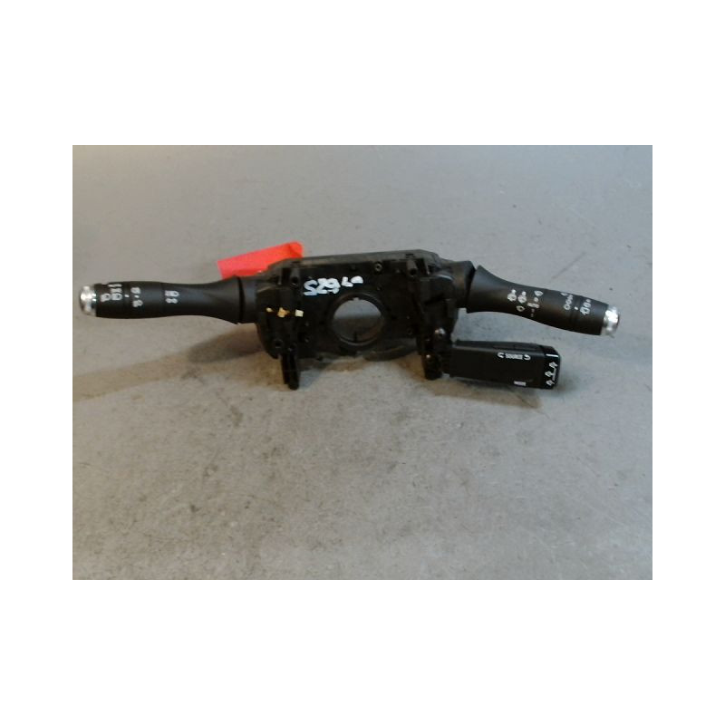 BLOC COMMODOS RENAULT CLIO 5  ESSENCE