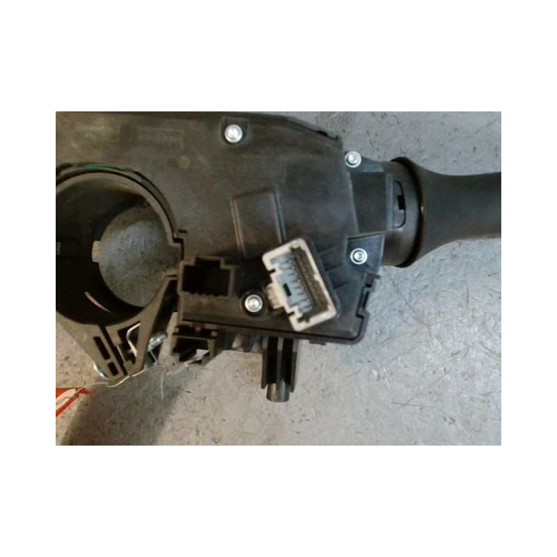 BLOC COMMODOS RENAULT CLIO 5  ESSENCE
