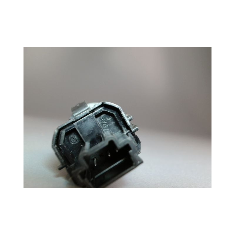 BOUTON DE DEMARRAGE RENAULT CLIO 5  ESSENCE