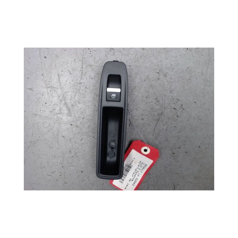COMMANDE LEVE-GLACE PORTE ARG RENAULT CLIO 5  ESSENCE