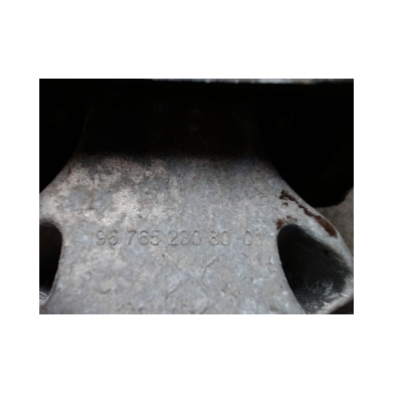 SUPPORT MOTEUR CITROEN C4 1.2 THP 130